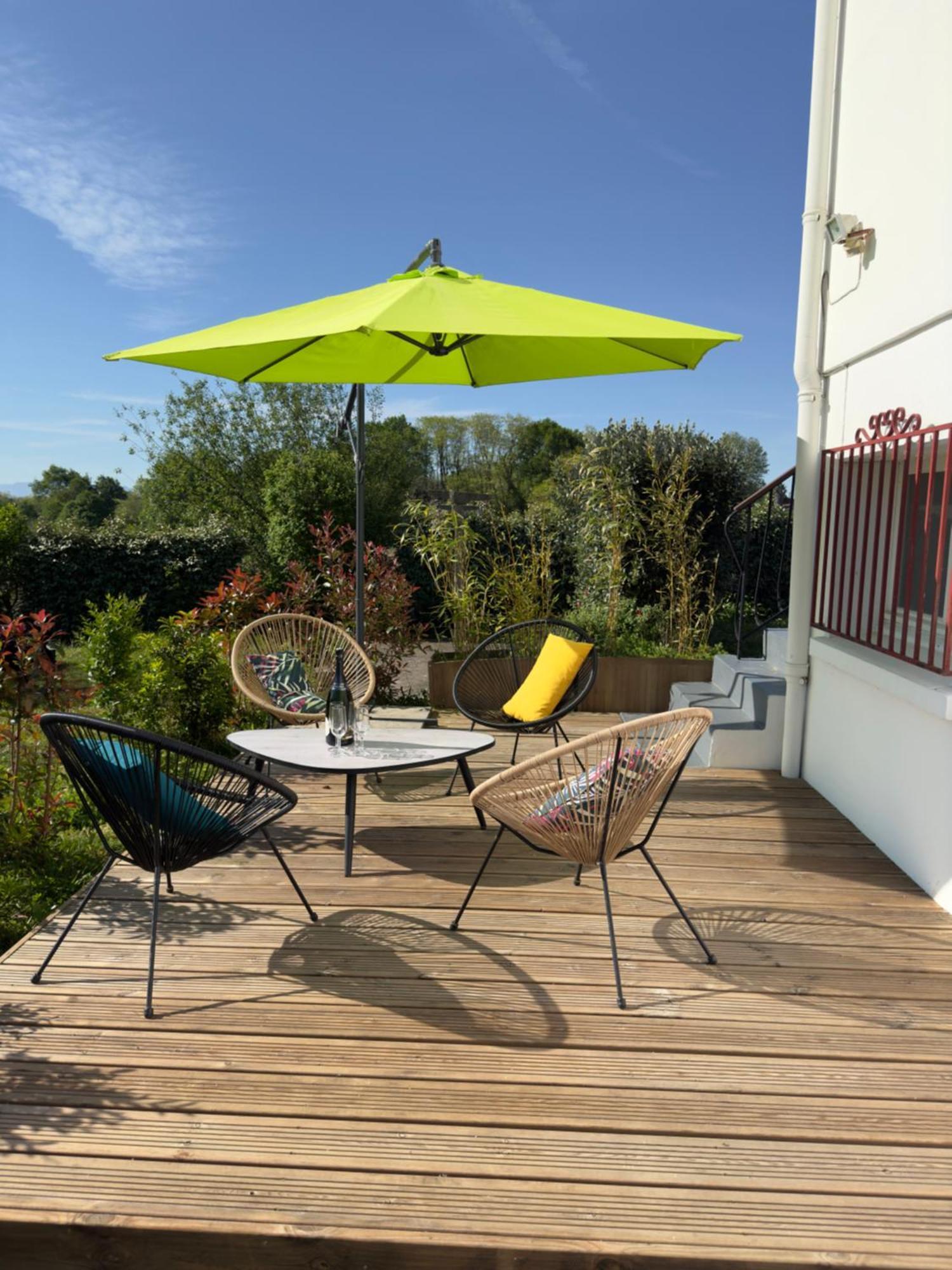 Maison Des Chenes 64 - Independant Apartment With Terrasse Буко Экстерьер фото