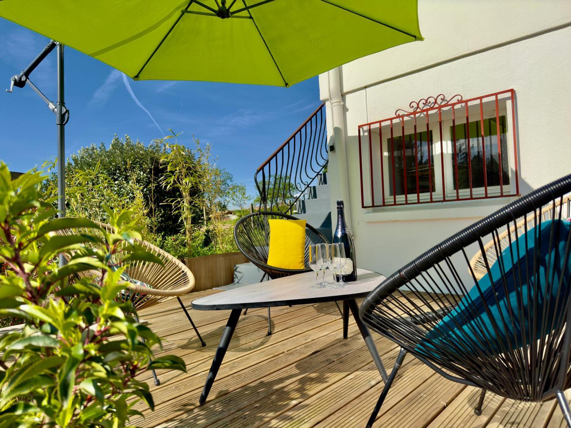 Maison Des Chenes 64 - Independant Apartment With Terrasse Буко Экстерьер фото